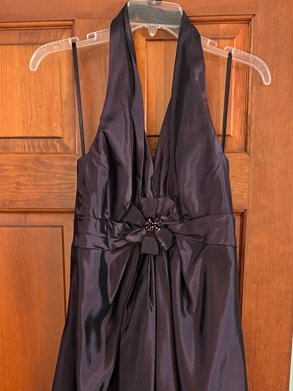 🖤 Elegant Halter Formal Gown – Size 12 🖤